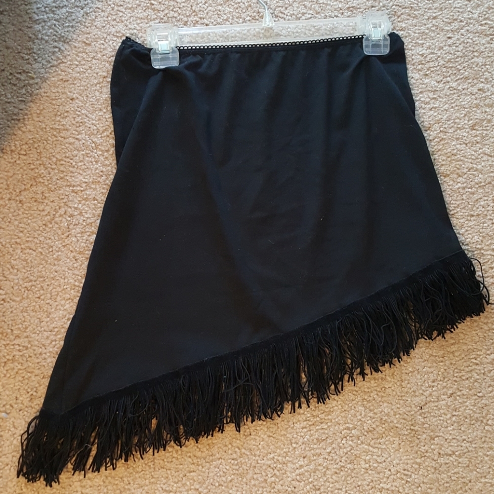 Black asymmetrical fringe skirt - XS/S